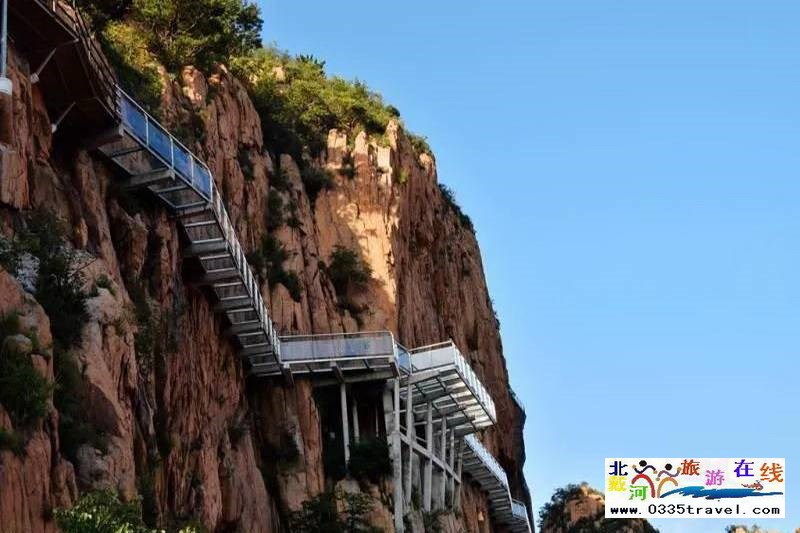 秦皇島龍云谷（俊山秀水）景區(qū)電話18633570222  15703350808